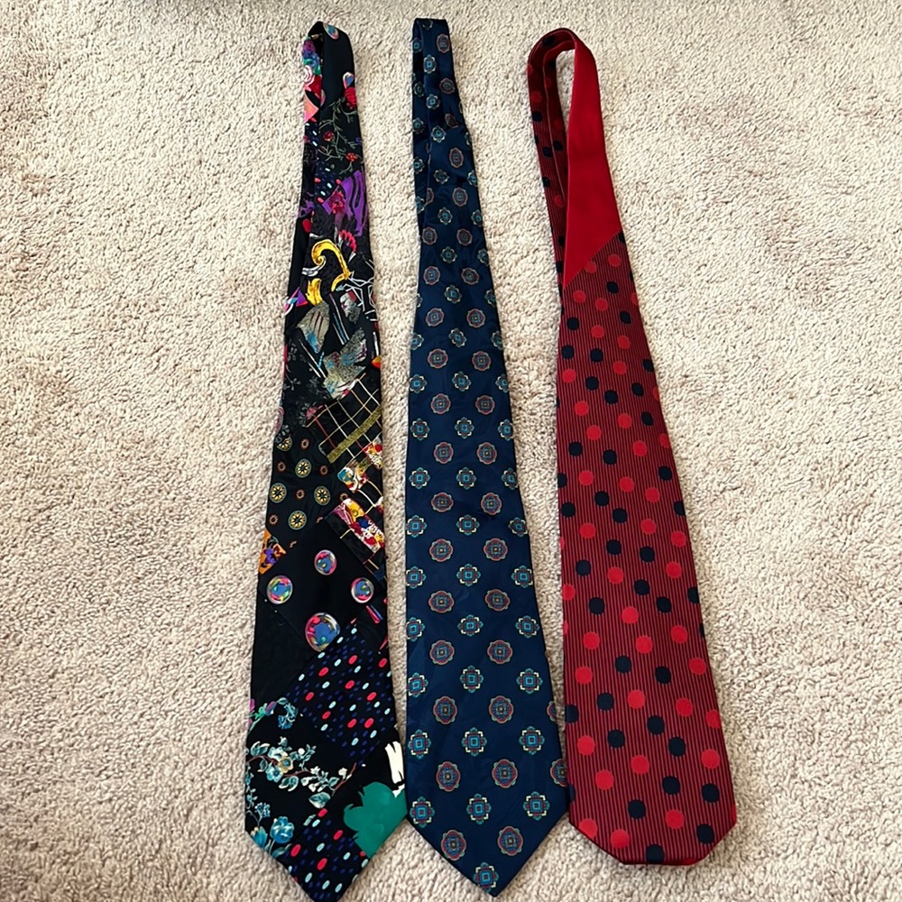 D.fine mens tie - great condition!